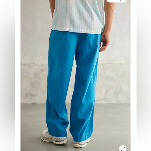 Standard Cloth Jason Summer
Pleated Trouser Pant urbanoutfitters - Picture 4 of 4